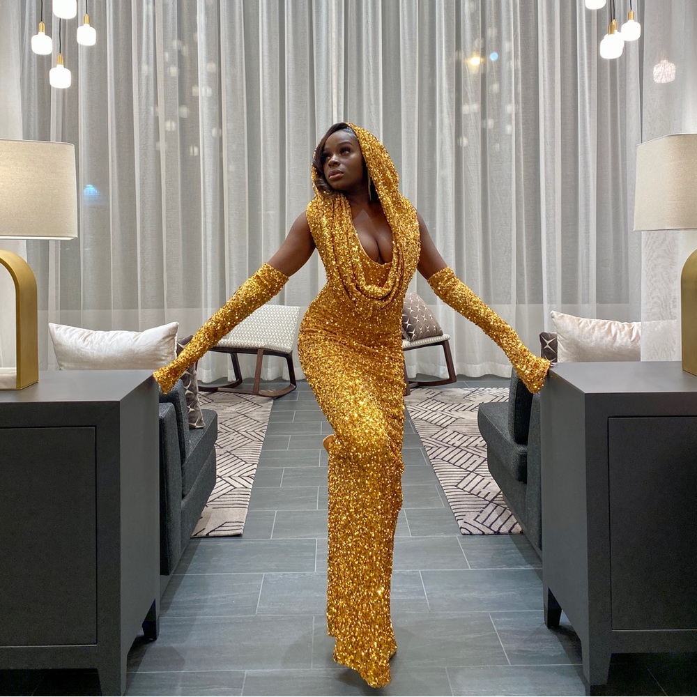 Kess Designs Classy Gold Sequins Gown with Hooded Scarf & Gloves, Kessdesigns